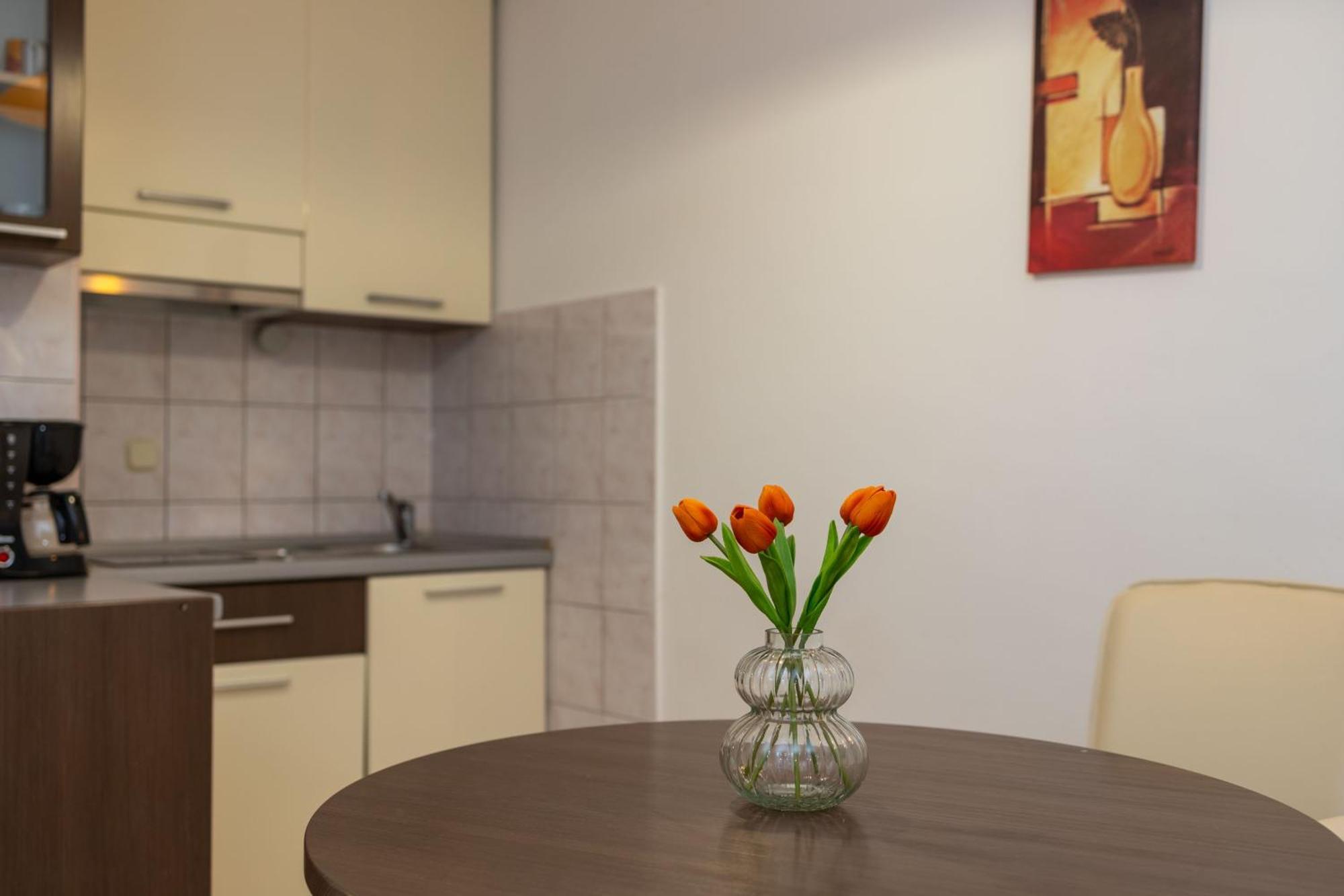 Premium Apartments - Lavica Beach Podstrana Bilik gambar