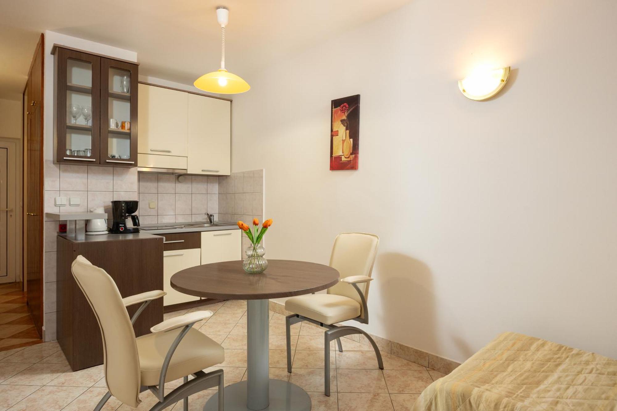 Premium Apartments - Lavica Beach Podstrana Bilik gambar